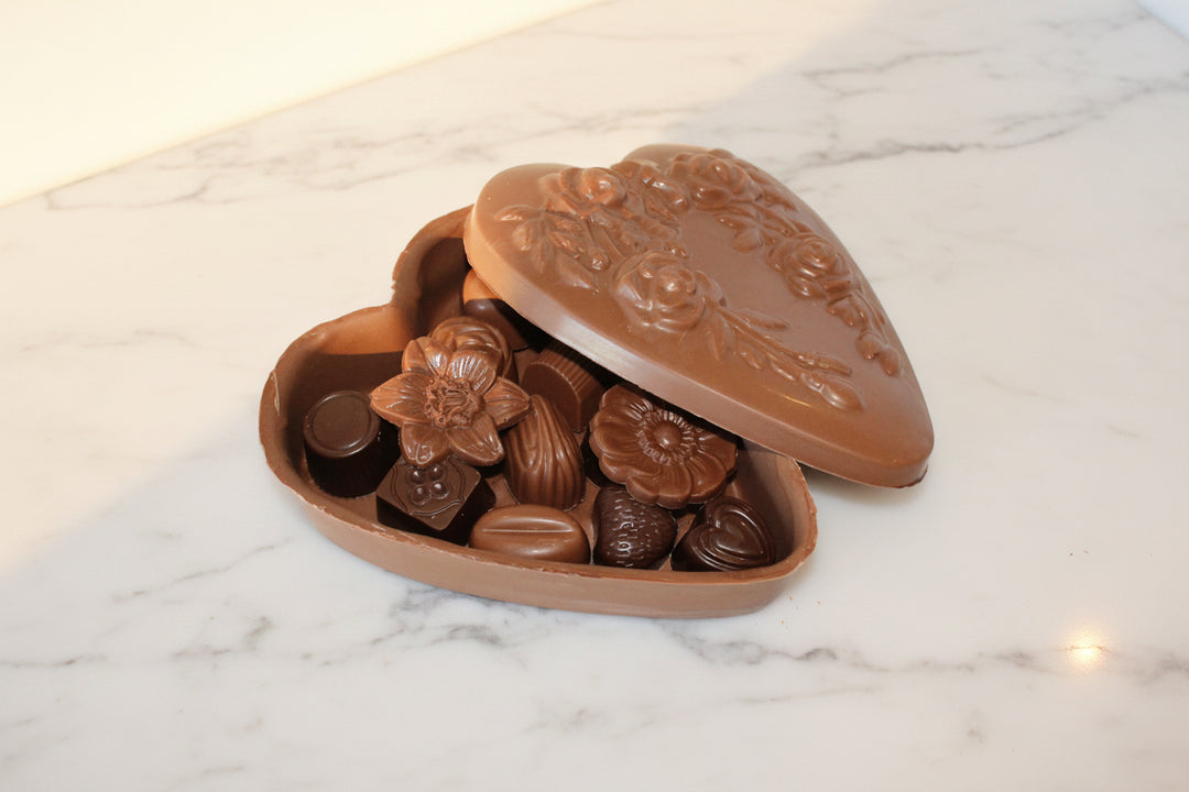 Foiled Chocolate Heart Box 400g