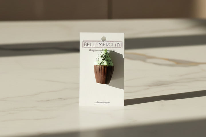 Kiwi Truffle Cup Magnet