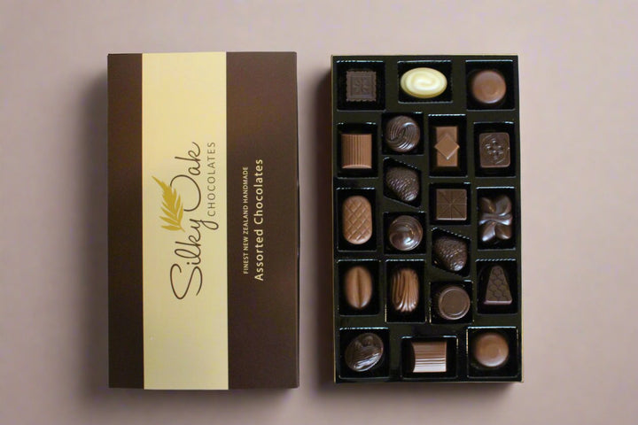 Silky Oak Box of Assorted Chocolates 250g