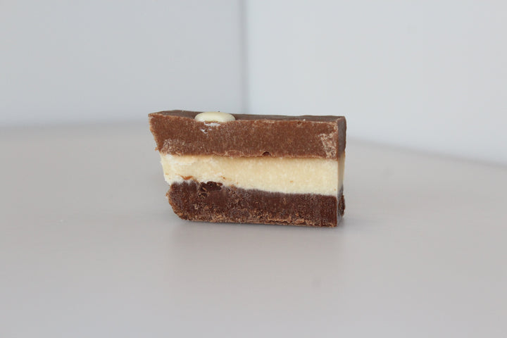 Fudge Box 4 Pieces- 1 Flavour