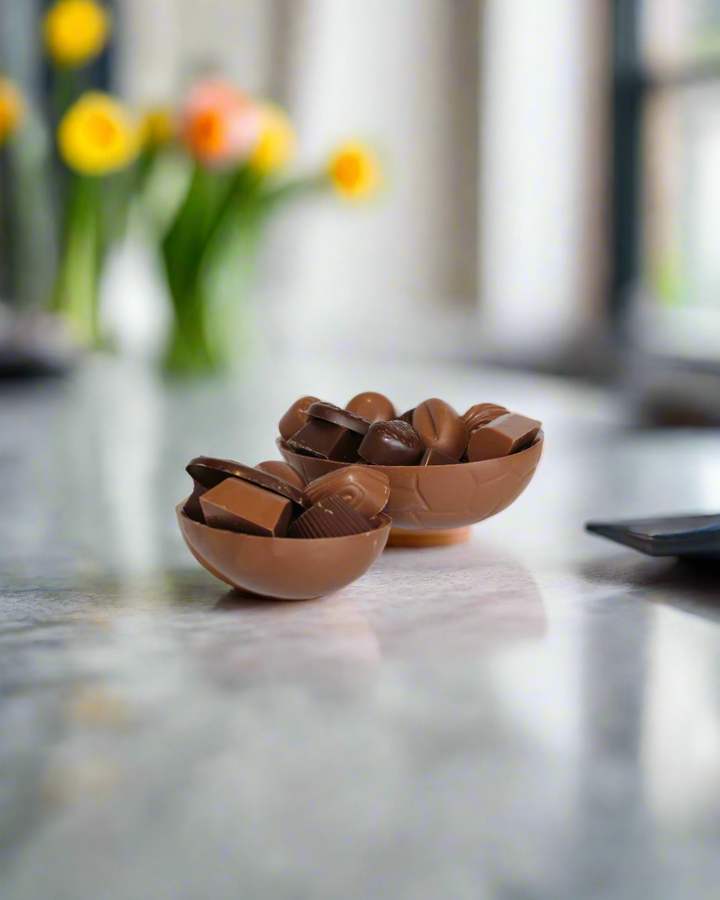 Large 1/2 Foiled Egg and Assorted Chocolates 275g