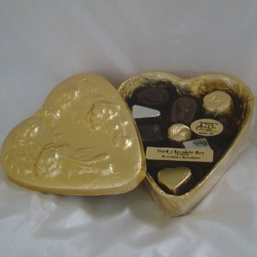 Foiled Chocolate Heart Box 400g